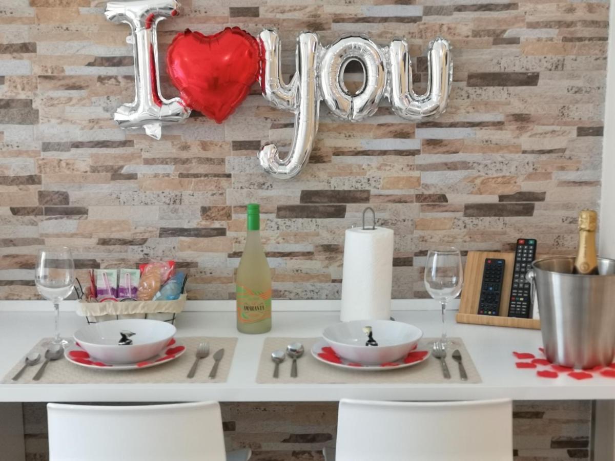 ERES EMÉRITA Apartamentos&Suites PARKING GRATUITO Mérida Esterno foto