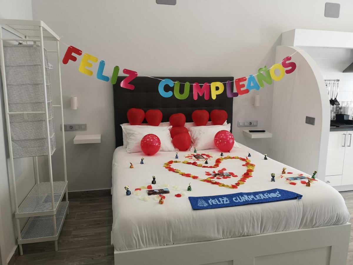 ERES EMÉRITA Apartamentos&Suites PARKING GRATUITO Mérida Esterno foto