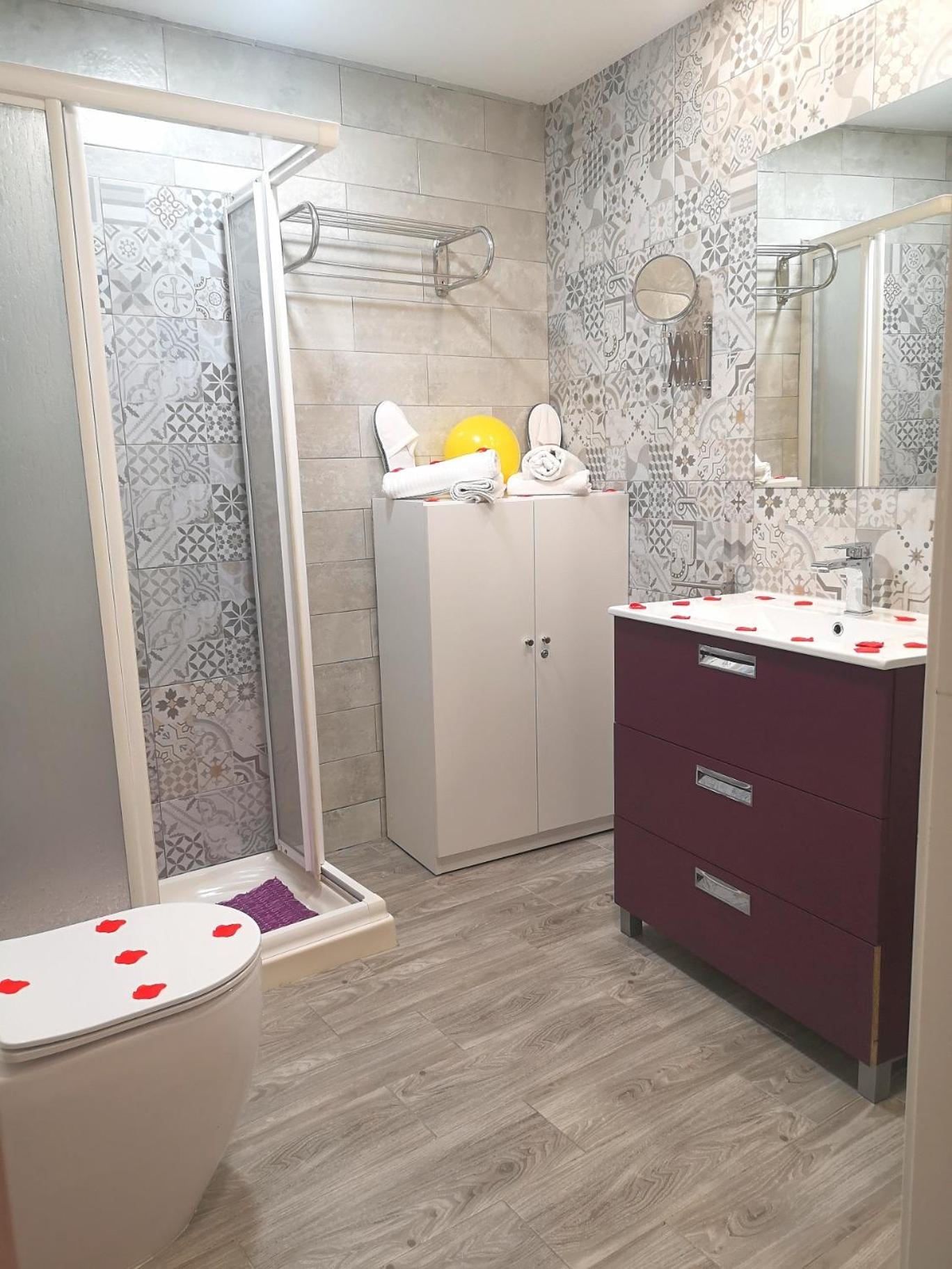 ERES EMÉRITA Apartamentos&Suites PARKING GRATUITO Mérida Esterno foto