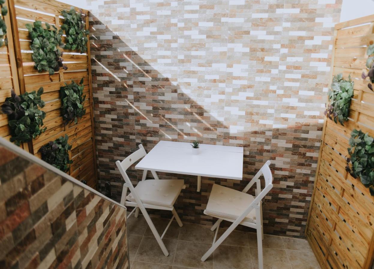 ERES EMÉRITA Apartamentos&Suites PARKING GRATUITO Mérida Esterno foto