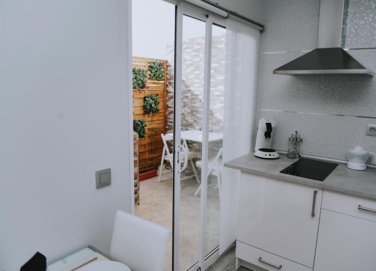 ERES EMÉRITA Apartamentos&Suites PARKING GRATUITO Mérida Esterno foto