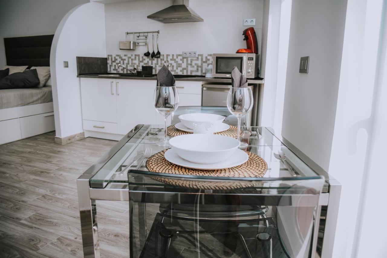 ERES EMÉRITA Apartamentos&Suites PARKING GRATUITO Mérida Esterno foto
