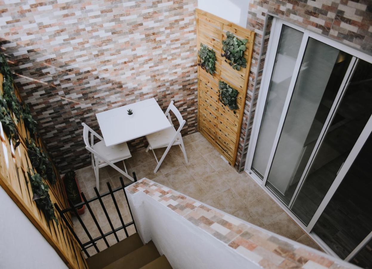 ERES EMÉRITA Apartamentos&Suites PARKING GRATUITO Mérida Esterno foto