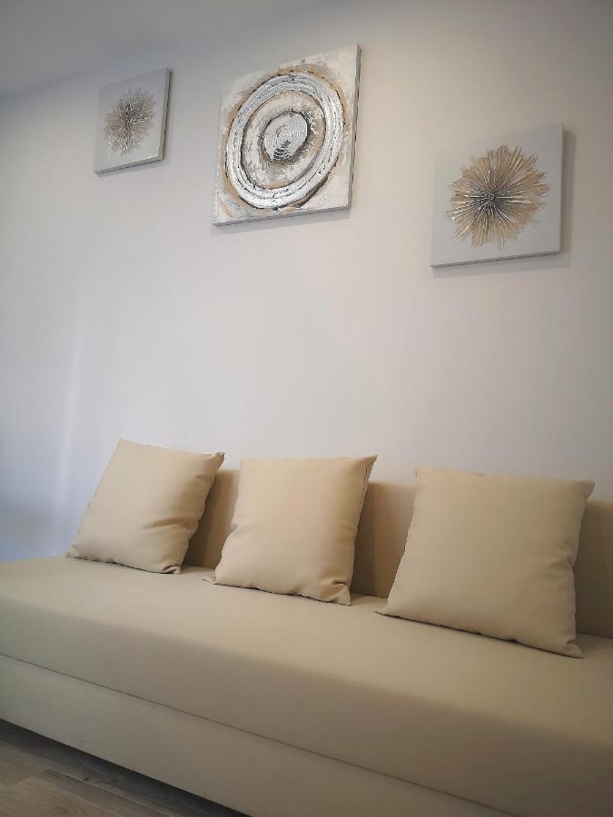 ERES EMÉRITA Apartamentos&Suites PARKING GRATUITO Mérida Esterno foto